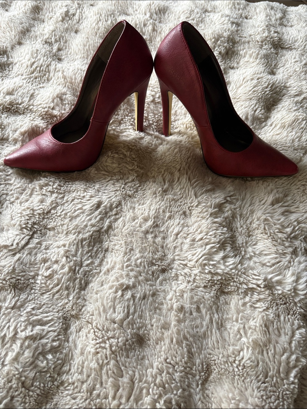 Classic Burgundy Pointed-Toe Stiletto Pumps - Women's